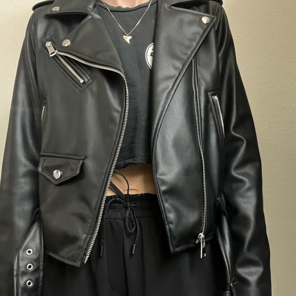 Stylish Black Leather Jacket